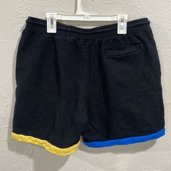 Sisters by safety pin Knit Short size XL - Picture 5 of 5